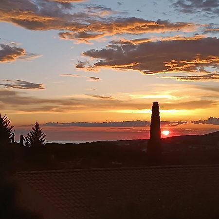 Bastide Provencale Vue Mer A 5 Min De La Plage ساناري سور مير المظهر الخارجي الصورة